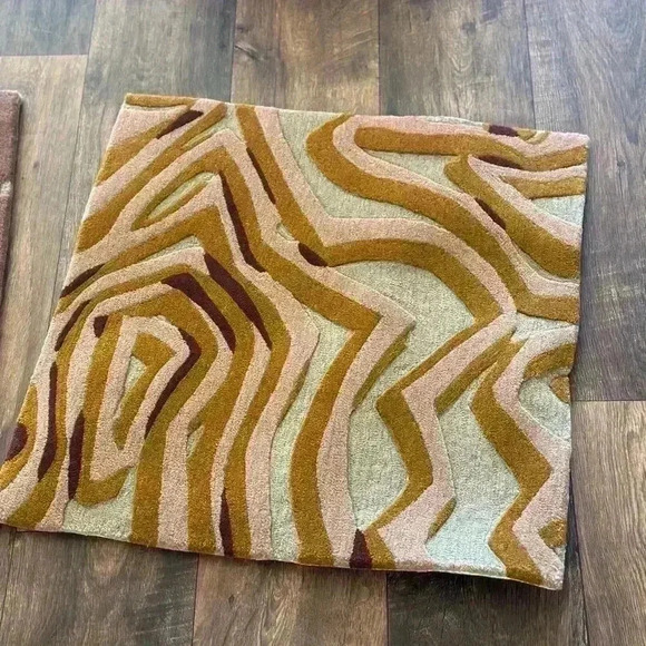 Nourison Area Rug Sample 24”x24” Square Shape - Picture 1 of 4